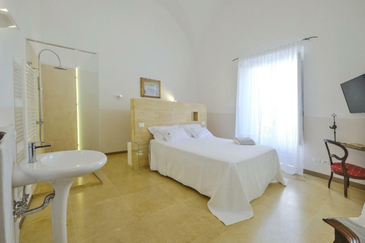 Pascaraymondo Suite Palace Gallipolli Exteriör bild