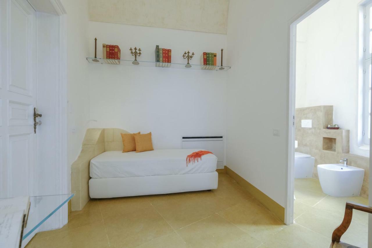Pascaraymondo Suite Palace Gallipolli Exteriör bild
